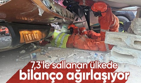 Pasifik ada ülkesi Vanuatu'da meydana gelen 7,3 büyüklüğündeki depremde 14 kişi öldü