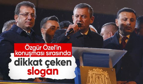 Beşiktaş Belediyesi önünde "Cumhurbaşkanı İmamoğlu" sloganları