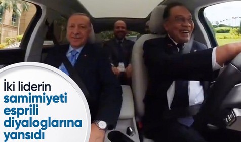 Malezya Başbakanı'ndan kendisine Togg hediye eden Cumhurbaşkanı Erdoğan'la gülümseten diyalog