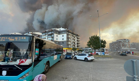 Çanakkale Boğaz'ı ve havalimanı geçici olarak kapatıldı