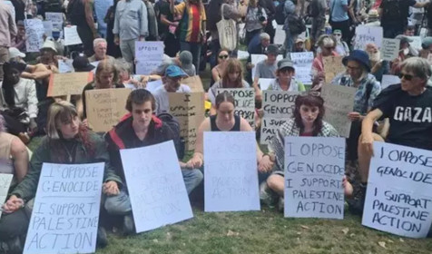 İngiltere'deki Filistin'e destek gösterilerine katılan 466 kişi gözaltına alındı