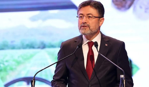 Bakan Yumaklı'dan yapay et açıklaması: "Böyle bir düzenleme yok"