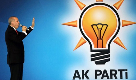Hacı Yakışıklı'dan çarpıcı iddia: "40 Belediye başkanı ve 4 milletvekili AK Parti'ye geçebilir"