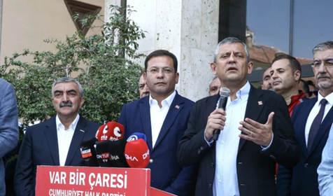 Özgür Özel Sındırgı'da açıklama yaptı! 'Zaman geçirilmeden yapılmalı' dedi, talepleri söyledi