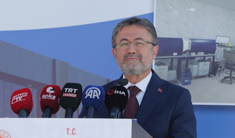 Bakan Yumaklı: Türkiye’de şap hastalığının yeni bir çeşidi 60 sene sonra ilk kez görüldü