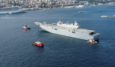 Çanakkale'den yola çıkan TCG Anadolu, İstanbul'a ulaştı