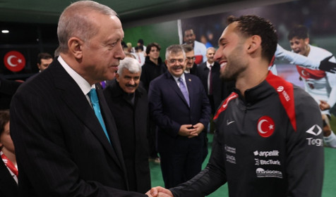 Cumhurbaşkanı Erdoğan milli takım oyuncularını tebrik etti