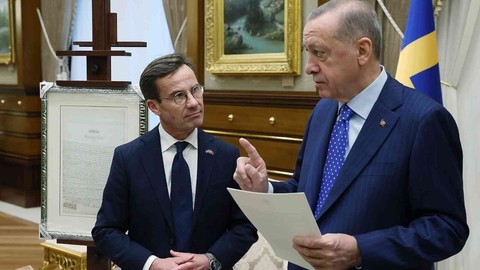 İsveç'te terör yandaşlarının skandal gösterisi sonrası resmi makamlardan ilk açıklama: NATO üyeliğine karşı sabotaj