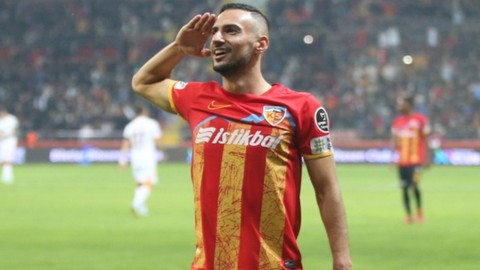 F.Bahçe istiyordu Beşiktaş aldı