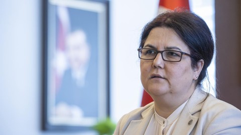 'Refakatsiz çocuklar cemaatlere verildi' iddiası! Bakan Derya Yanık'tan depremzede refakatsiz çocuklarla ilgili açıklama