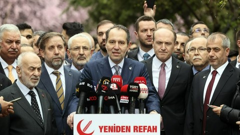 Cumhurbaşkanı Erdoğan Fatih Erbakan ile görüştü