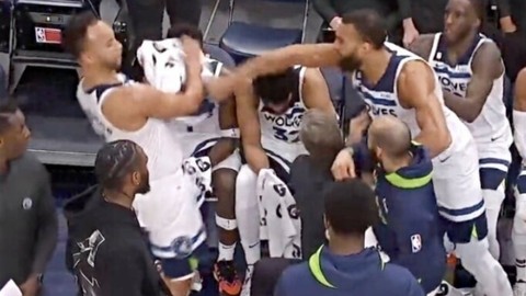 Takım arkadaşı Kyle Anderson'a yumruk atan Rudy Gobert özür diledi