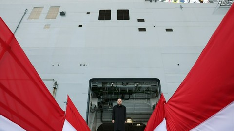 TCG Anadolu bugün TSK'ya teslim edildi! Cumhurbaşkanı Recep Tayyip Erdoğan "TCG Anadolu'yu buradan Sirkeci'ye çekeceğiz, gemimizi halkımıza açacağız" dedi