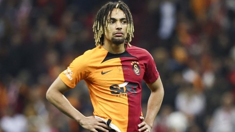Sacha Boey İstanbulspor maçında cezalı
