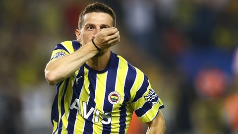 F.Bahçe'de tutunamadı! Mert Hakan'ın yeni adresi...