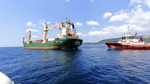Çanakkale Boğazı’nda Rus kargo gemisi arızalandı
