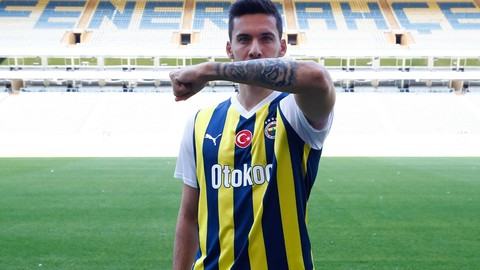 İşte Fenerbahçe'nin yeni golcüsü! Umut Nayir transferi resmen açıklandı!