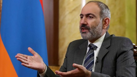 Ermenistan Başbakanı Paşinyan'dan istifa sinyali