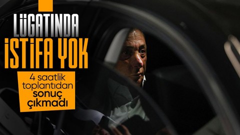 Beşiktaşlılar Ahmet Nur Çebi'nin istifasını bekliyordu! 4 saatlik toplantı sonrası...