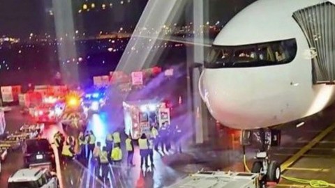 Kanada'da ilginç olay: Uçaktan düştü