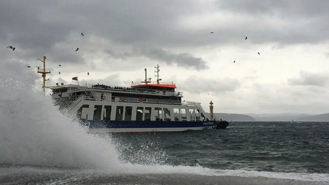Kuvvetli rüzgar nedeniyle iptal edilen seferler