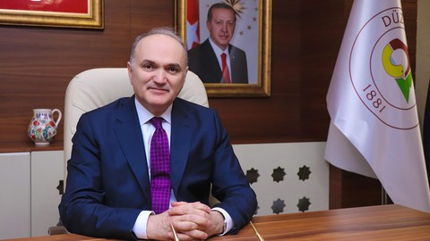 AK Parti Düzce Belediye Başkan Adayı Faruk Özlü kimdir?