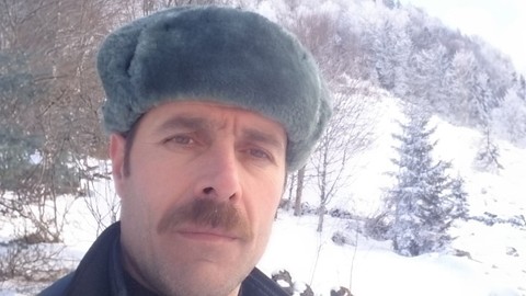 Trabzon'da bir genç, babasını tabancayla öldürdü
