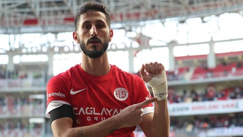 Antalyaspor'dan skandal karar