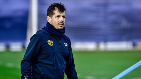 Belözoğlu'ndan devam kararı
