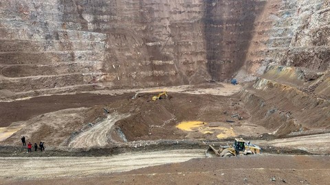 Maden faciasında 2 mühendis tutuklandı