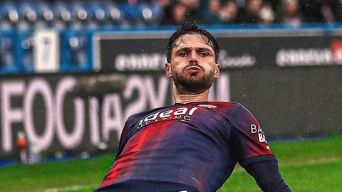 Okay'ın formasını giydiği Bromwich'ten galibiyet