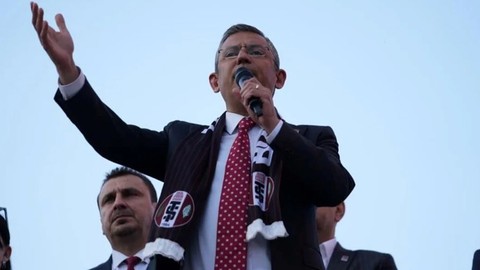 CHP lideri Özel'den Meral Akşener'e cevap: Canı sağ olsun, ablamdır
