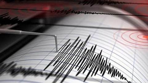 Son Dakika: Kahramanmaraş'ta 3.8 büyüklüğünde korkutan deprem