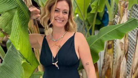 Ceyda Düvenci Güçlü Mete ile aşk yaşıyor... Seçim günü paylaştığı poz gündem oldu