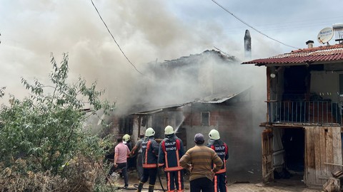 Ev kullanılmaz hale geldi