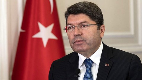 Adalet Bakanı Tunç'tan 'hayırlı olsun' mesajı!