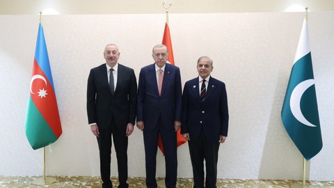İletişim Başkanlığı'ndan Türkiye-Azerbaycan-Pakistan üçlü toplantısına ilişkin açıklama