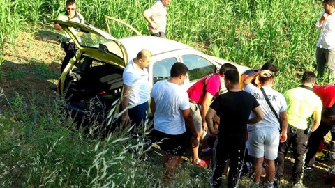 Muğla'da otomobille tarlaya uçan hamile kadın ağır yaralandı