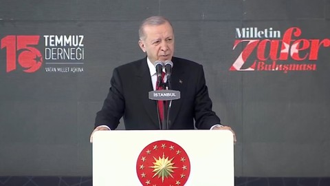"TİYATRO DİYENLERİ KIYAMETE KADAR AFFETMEYECEĞİZ"