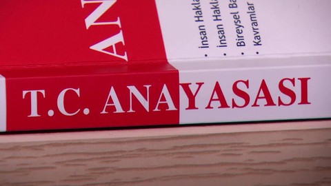 TBMM'de yeni anayasa faaliyetleri tatilde de devam edecek