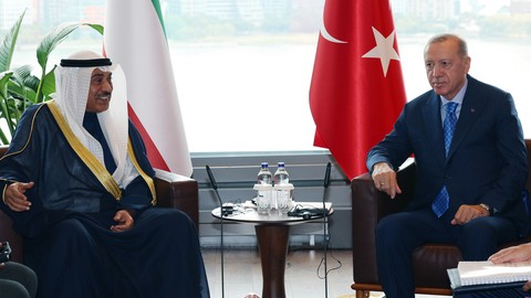 Cumhurbaşkanı Erdoğan'dan kritik temas