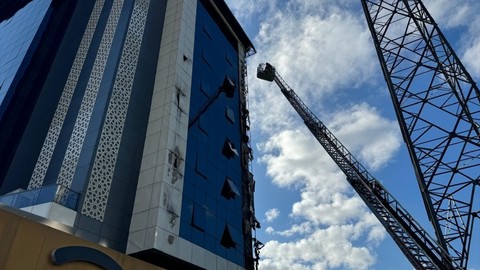 Bahçelievler'de özel okulda yangın