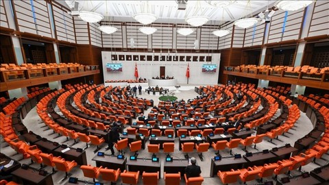 "Etki ajanlığı" kanun teklifinden tamamen çıkarıldı