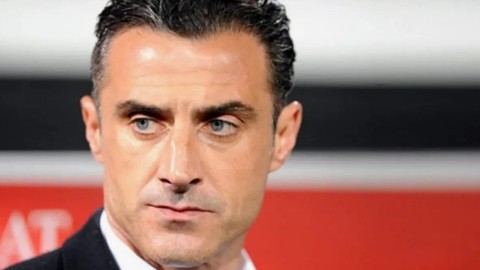 Beşiktaş'ın eski kaptanı Tayfur Havutçu yoğun bakıma kaldırıldı