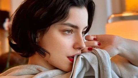 Boluğur'a takipçilerinden yorum: Sil bu fotoğrafı