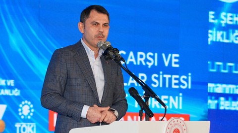 Bakan Kurum 6 ayda 7. kez Kahramanmaraş’ta: "Deprem konutlarının tamamının inşaatı başladı"