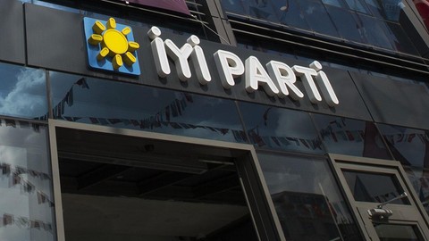 İYİ Parti teşkilatı istifa etti