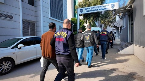 Mersin'de sazan sarmalı dolandırıcılığı: 7 şüpheli tutuklandı