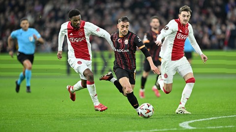 Galatasaray, Ajax'a kaybetti: Play-off turundan devam edecek