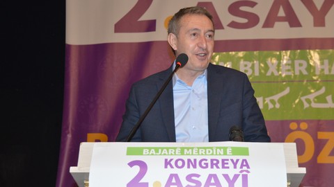 DEM Parti: 12 metrekarede müzakere olmaz